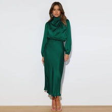 Load image into Gallery viewer, Emerald Green Long Sleeve Satin Dress