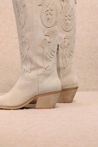 Light Beige Fall Boots
