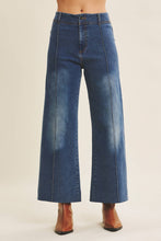 Load image into Gallery viewer, Wide Leg Pintuck Jeans