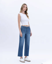 Load image into Gallery viewer, VERVET HIGH RISE CROP UTILITY POCKET STRAIGHT JEANS