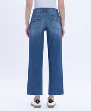 Load image into Gallery viewer, VERVET HIGH RISE CROP UTILITY POCKET STRAIGHT JEANS