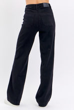 Load image into Gallery viewer, Judy Blue Black Straight Leg Jeans