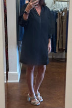 Load image into Gallery viewer, Black V-Neck Shift Dress