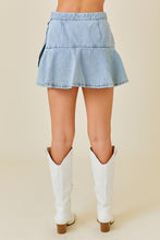 Load image into Gallery viewer, Light Wash Denim Skort