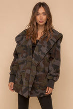 Load image into Gallery viewer, Camo Sherpa Jacket