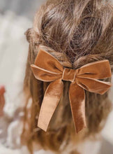 Load image into Gallery viewer, Velvet Ribbon Hair Bows